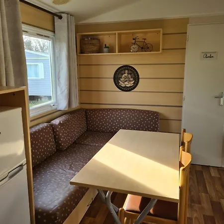 Mobil-home 5 Places Kemping